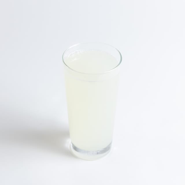 24 oz Lemonade.