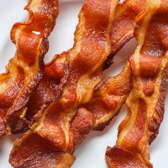 4 Bacon Slices.