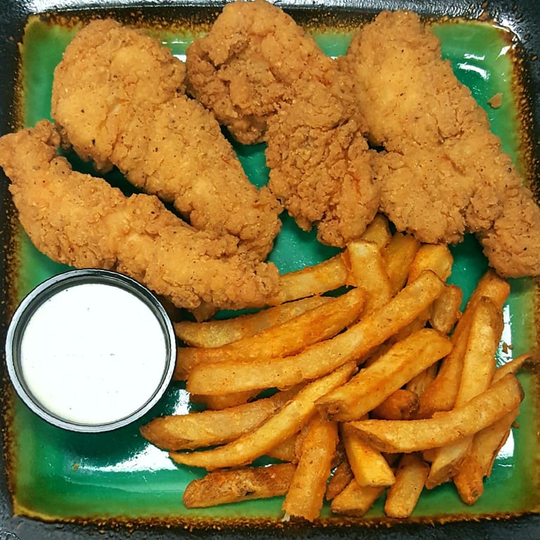 Crave-Worthy Seasoned Fries: A Flavorful Delight